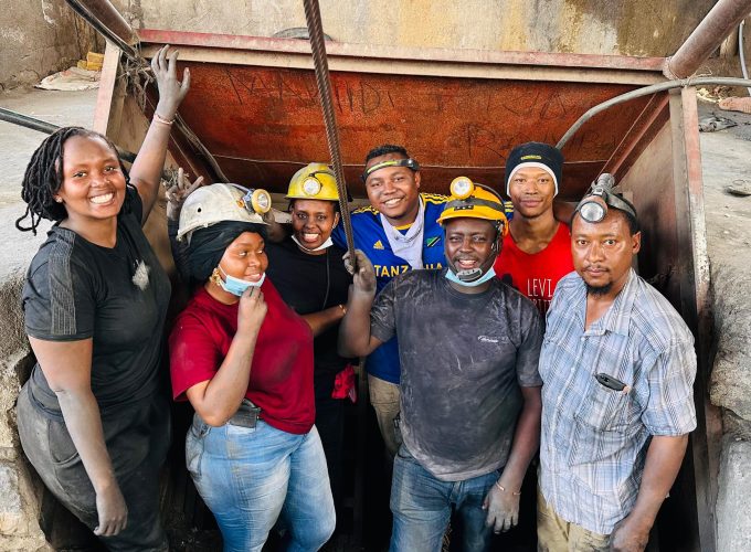 Tanzanite Mining Day Tour Itinerary